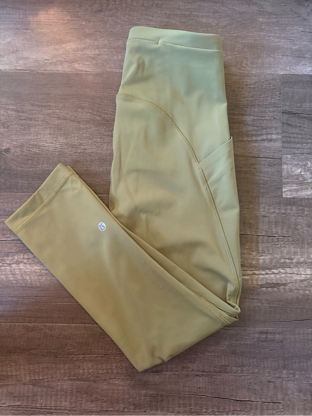 Lululemon Green Swift Speed Cropped Leggings